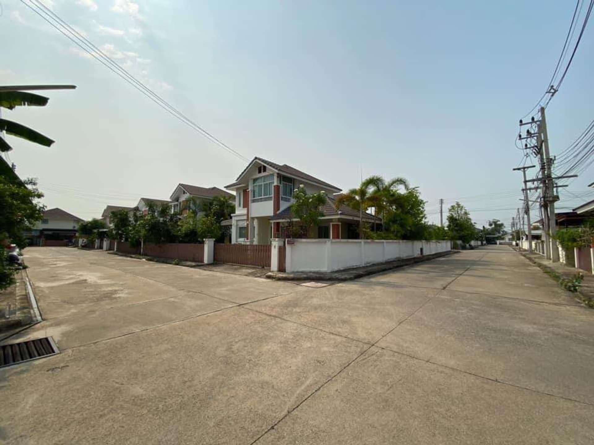 4 Bed House for Rent in Doi Saket - Image 9