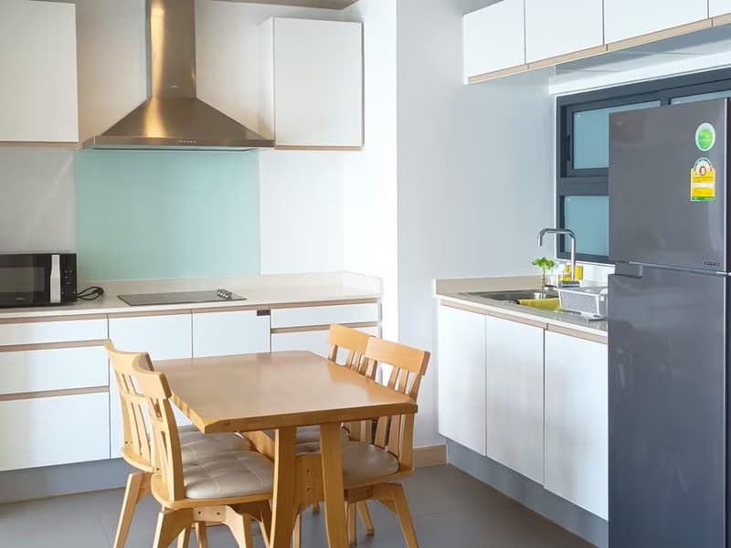 2 Bed Condo for Rent in Watthana