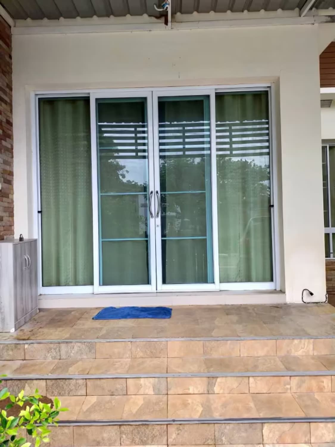 3 Bedroom House - Image 2