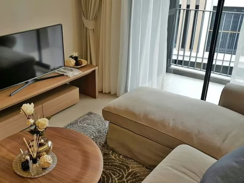 1 Bedroom Condo