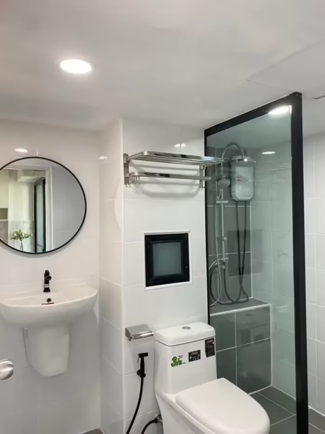 1 Bedroom Condo - Image 13
