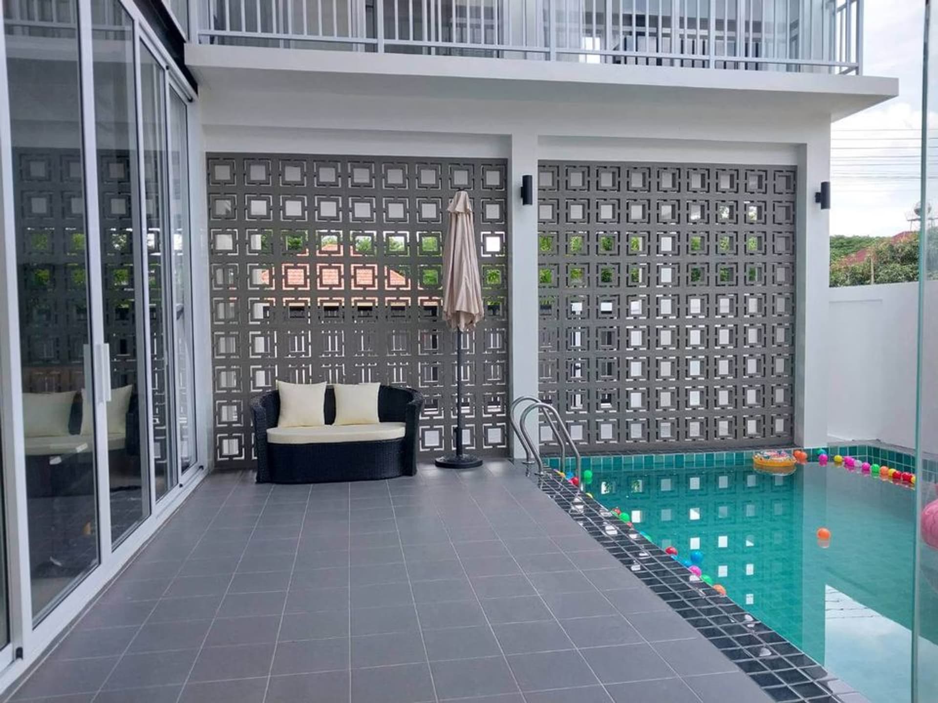 5 ห้องนอน House สำหรับ ขายและจำหน่าย ใน สารภี - Image 2