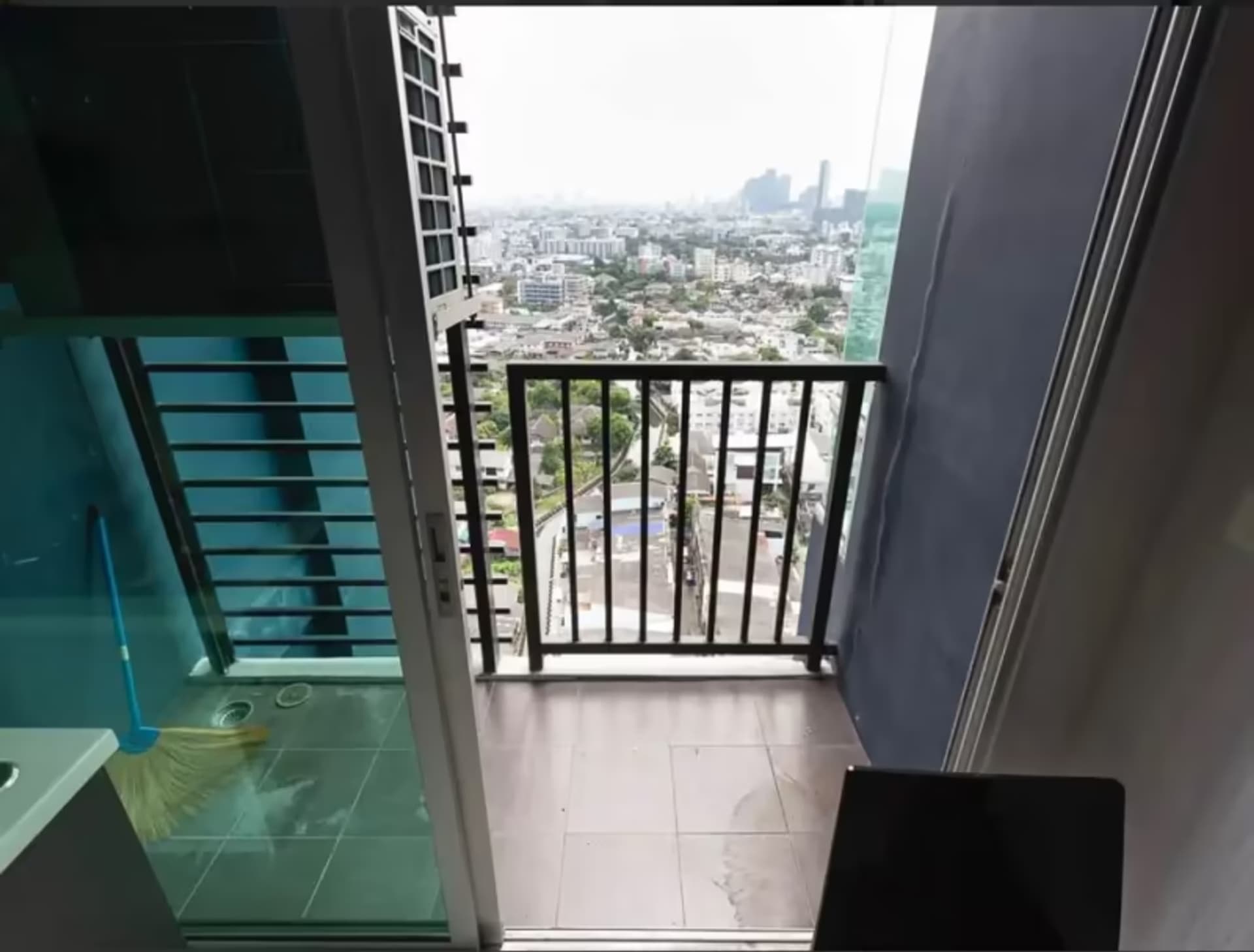 1 Bedroom Condo - Image 7