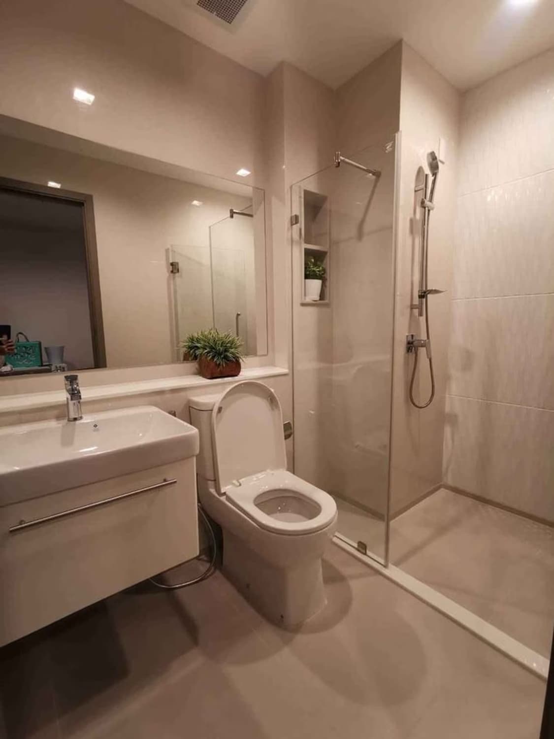 Condo for Rent at Life Asoke Hype   - Image 6