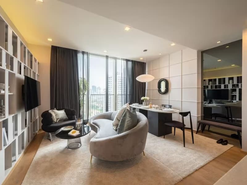 2 Bedroom Condo for Rent at Noble Around 33
