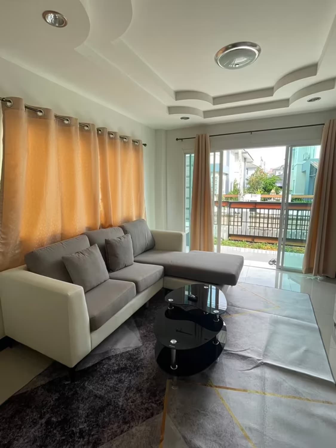 3 Bedroom House - Image 13