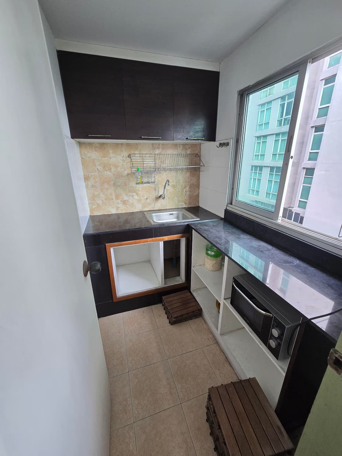 2 Bed Condo for Sale in Bang Na - Image 7