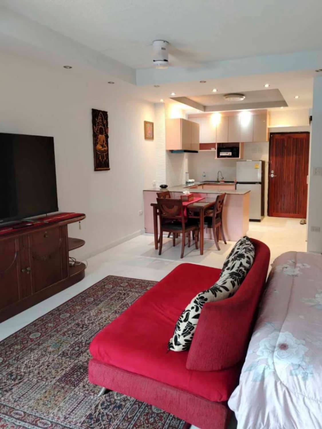 Studio Condo for Rent in Mueang Chiang Mai - Image 2