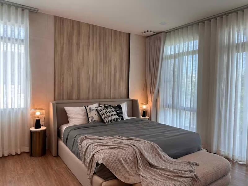 4 Bed House for Rent in อำเภอบางพลี