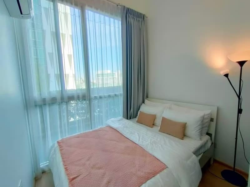 2 Bed Condo for Rent and Sale  Near Thailand Cultural Centre MRT