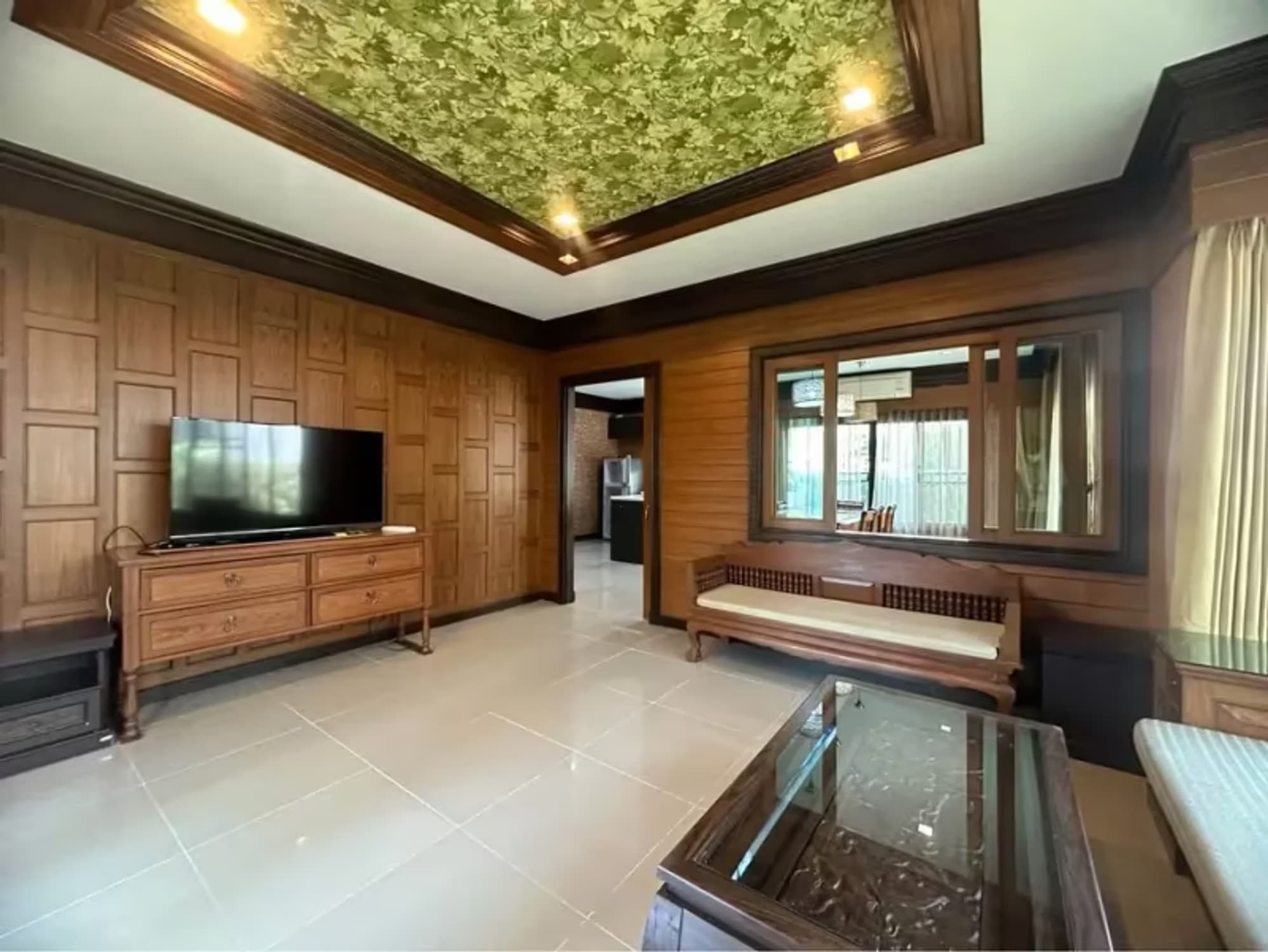 4 Bedroom House - Image 5