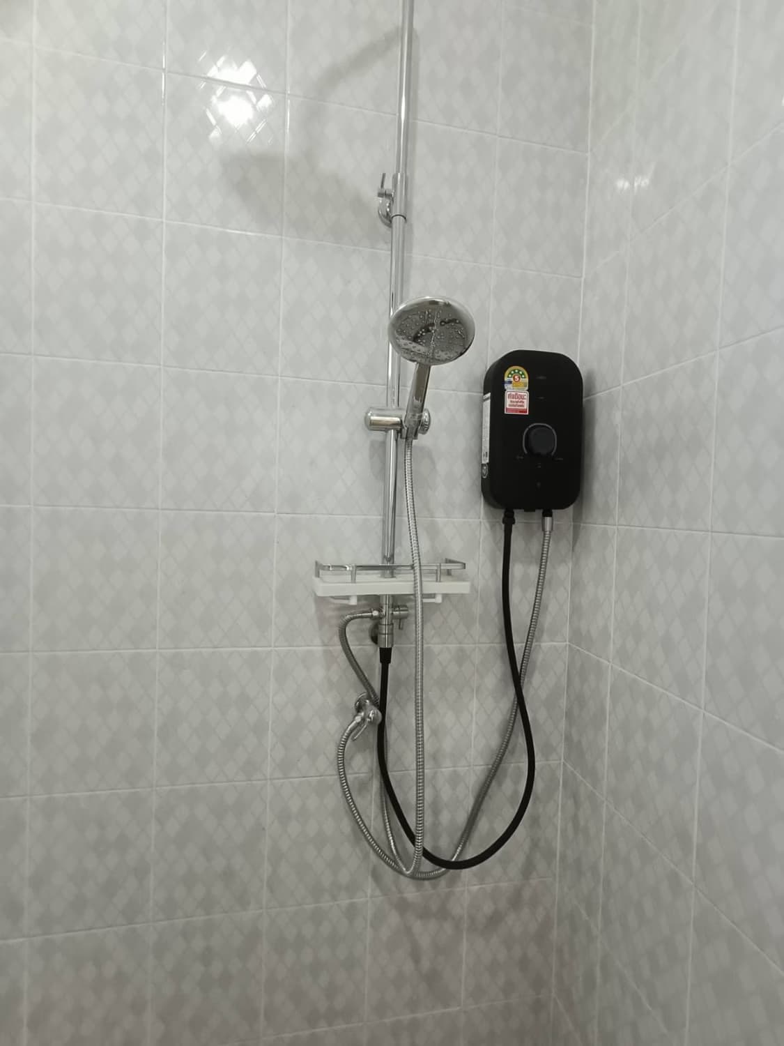 3 Bed House for Rent in Hang Dong - Image 9