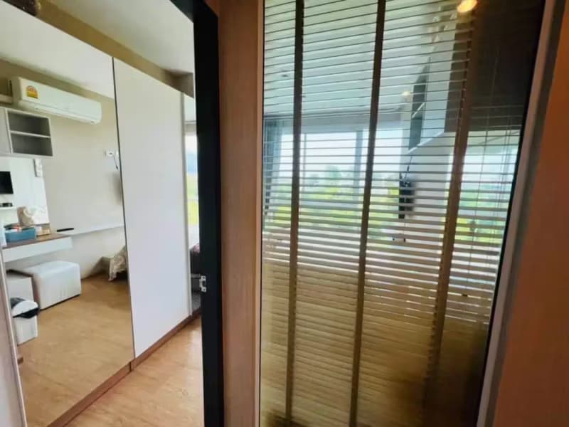 1 Bedroom Condo
