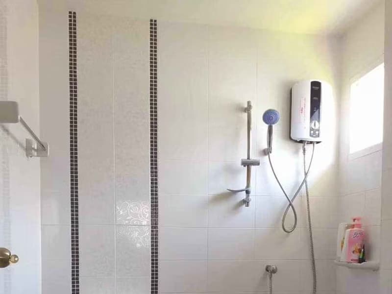 3 Bed House for Rent and Sale in Bang Phli