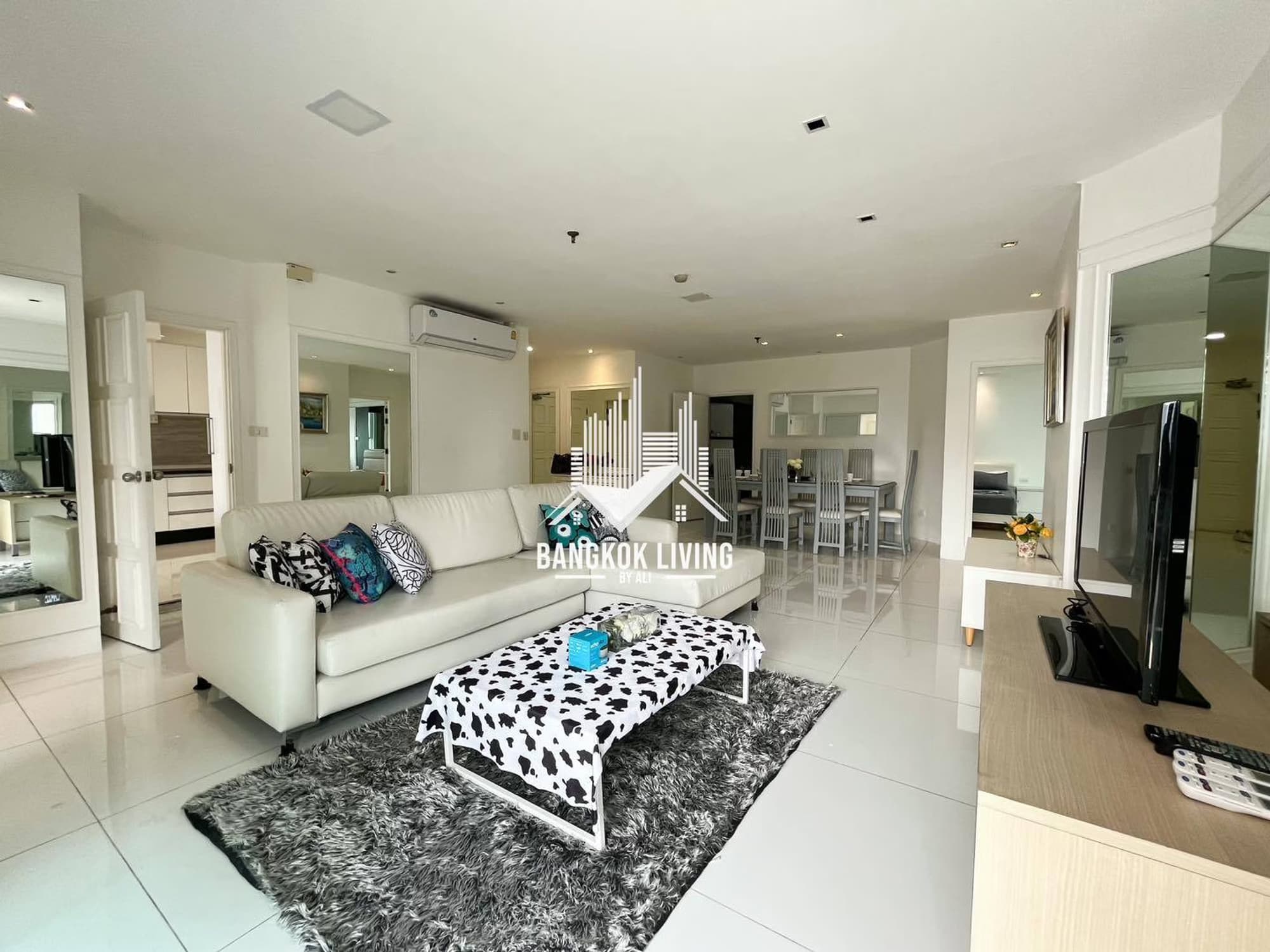 3 Bedroom Condo - Image 2