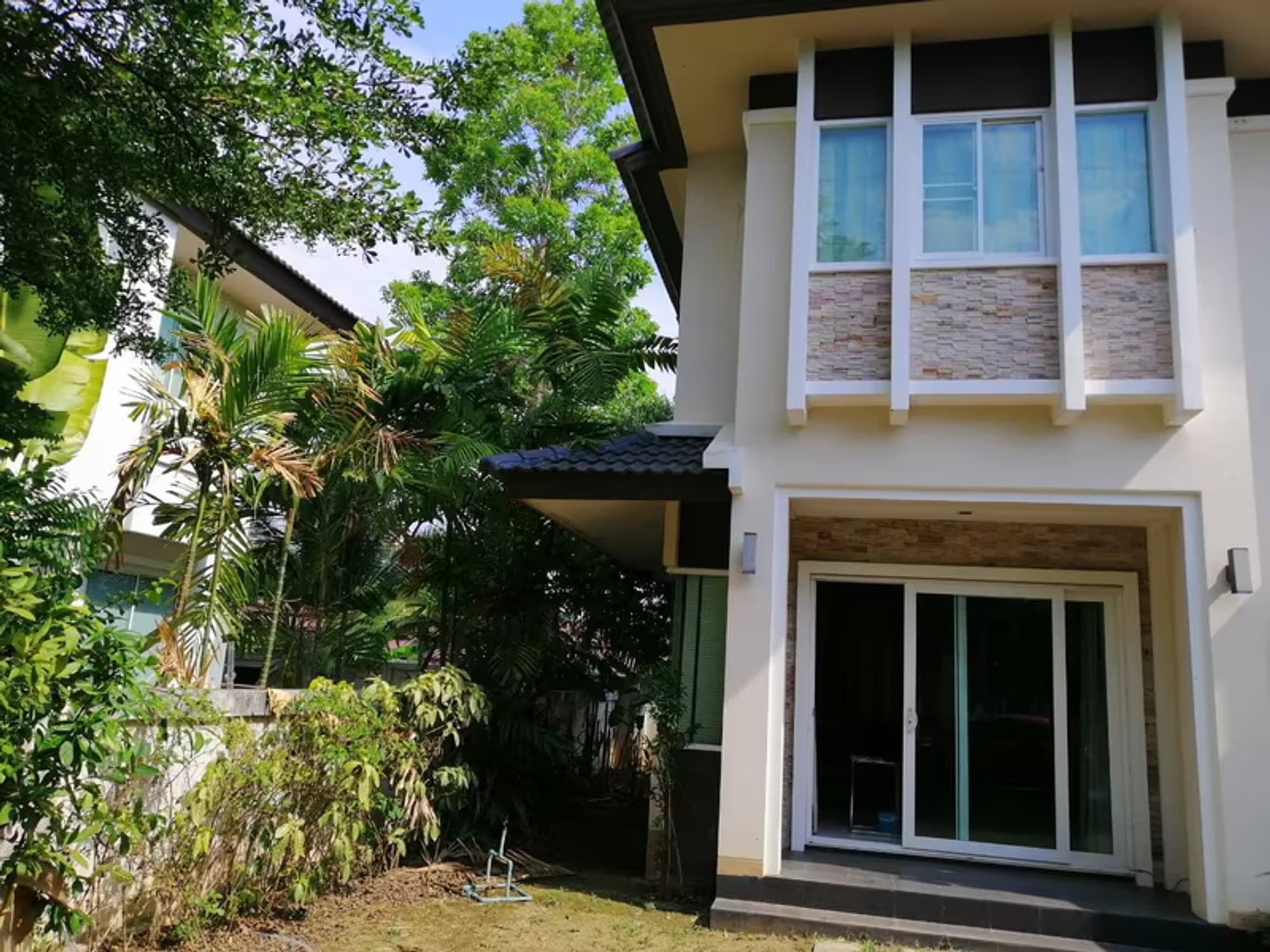 House for Sale w/Tenant, Sale in San Klang, San Kamphaeng. - Image 5