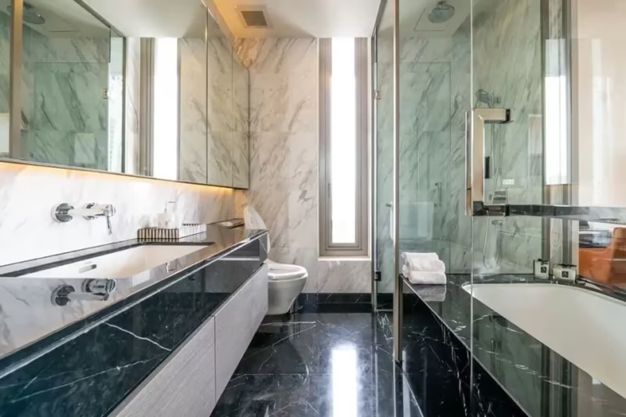 Condo for Rent, Sale at Sala Deang One - Image 4