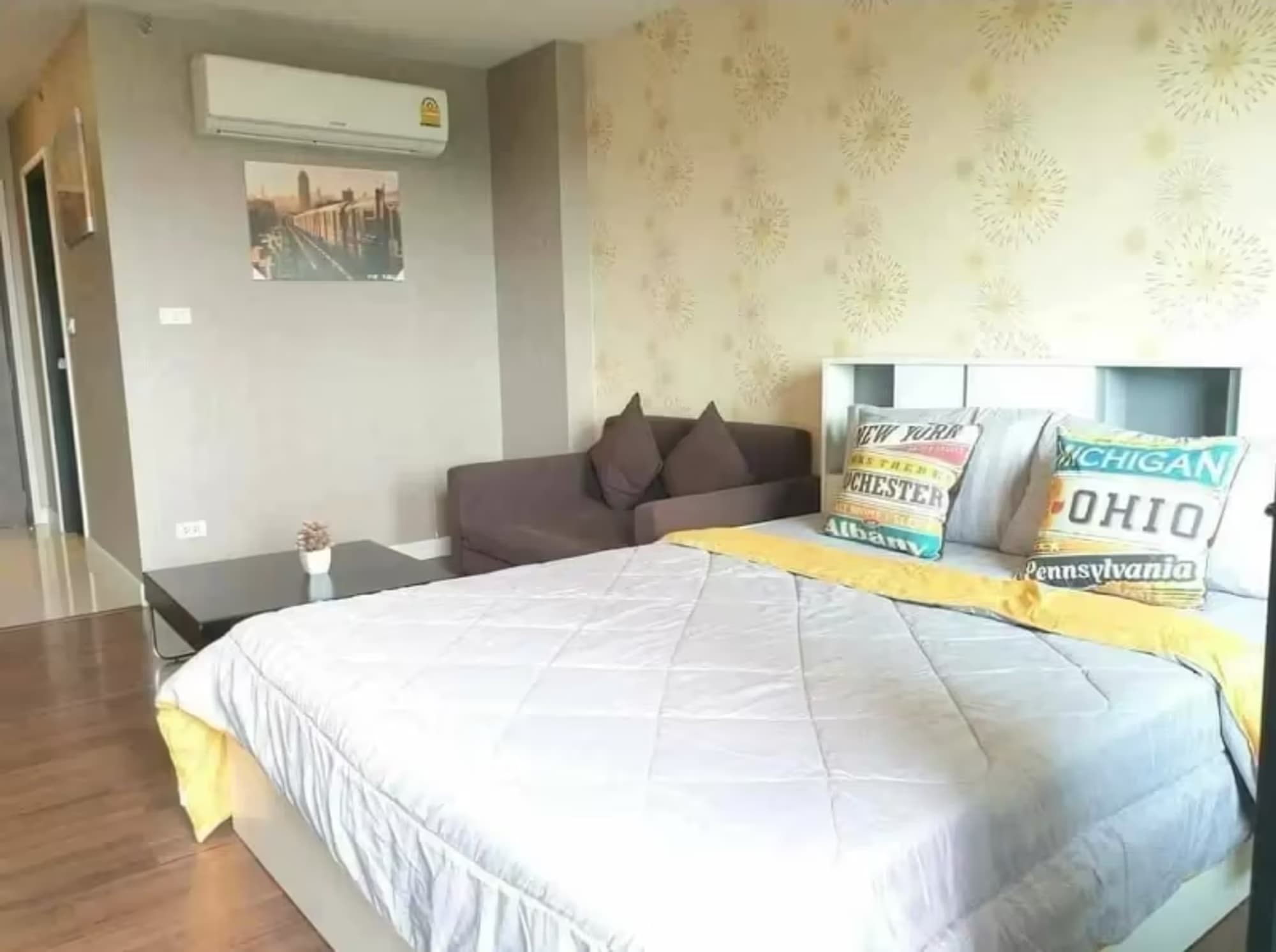 1 Bedroom Condo - Image 10