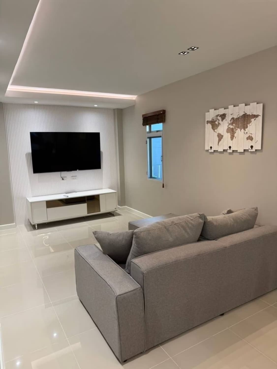 3 Bed Townhouse for Rent and Sale in Prawet - Image 3