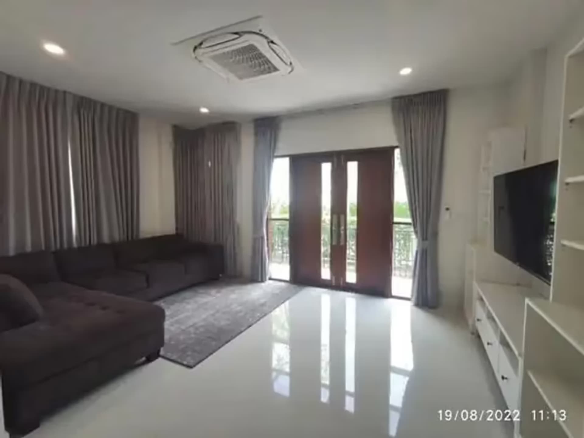 4 Bedroom House - Image 3