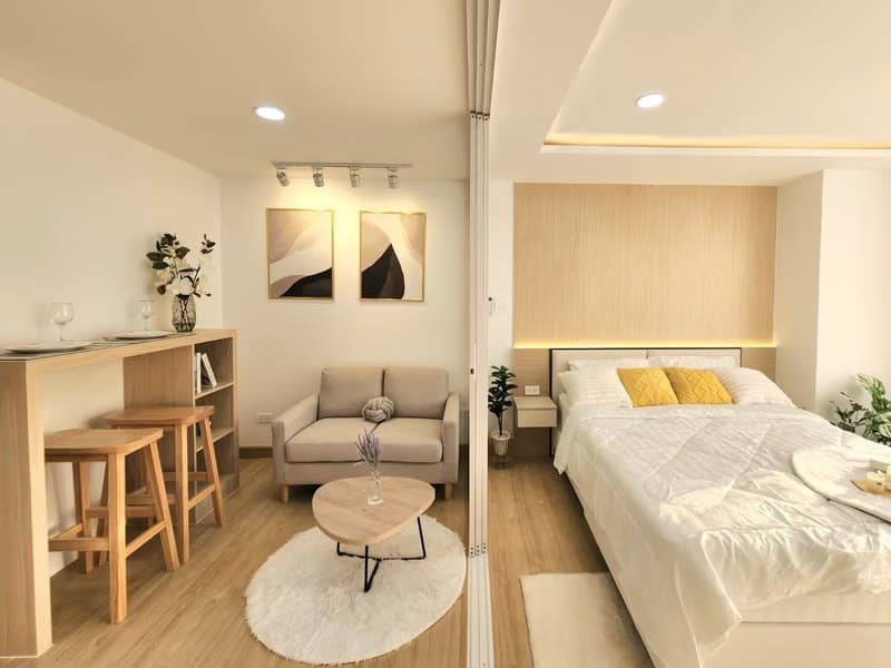 1 Bedroom Condo for Sale at JC Hill Place