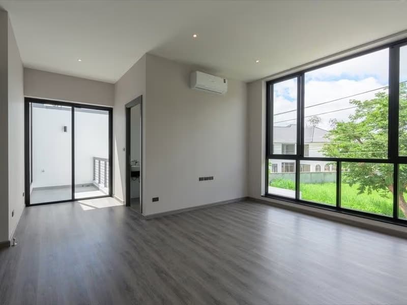 4 Bed House for Sale in Hang Dong District