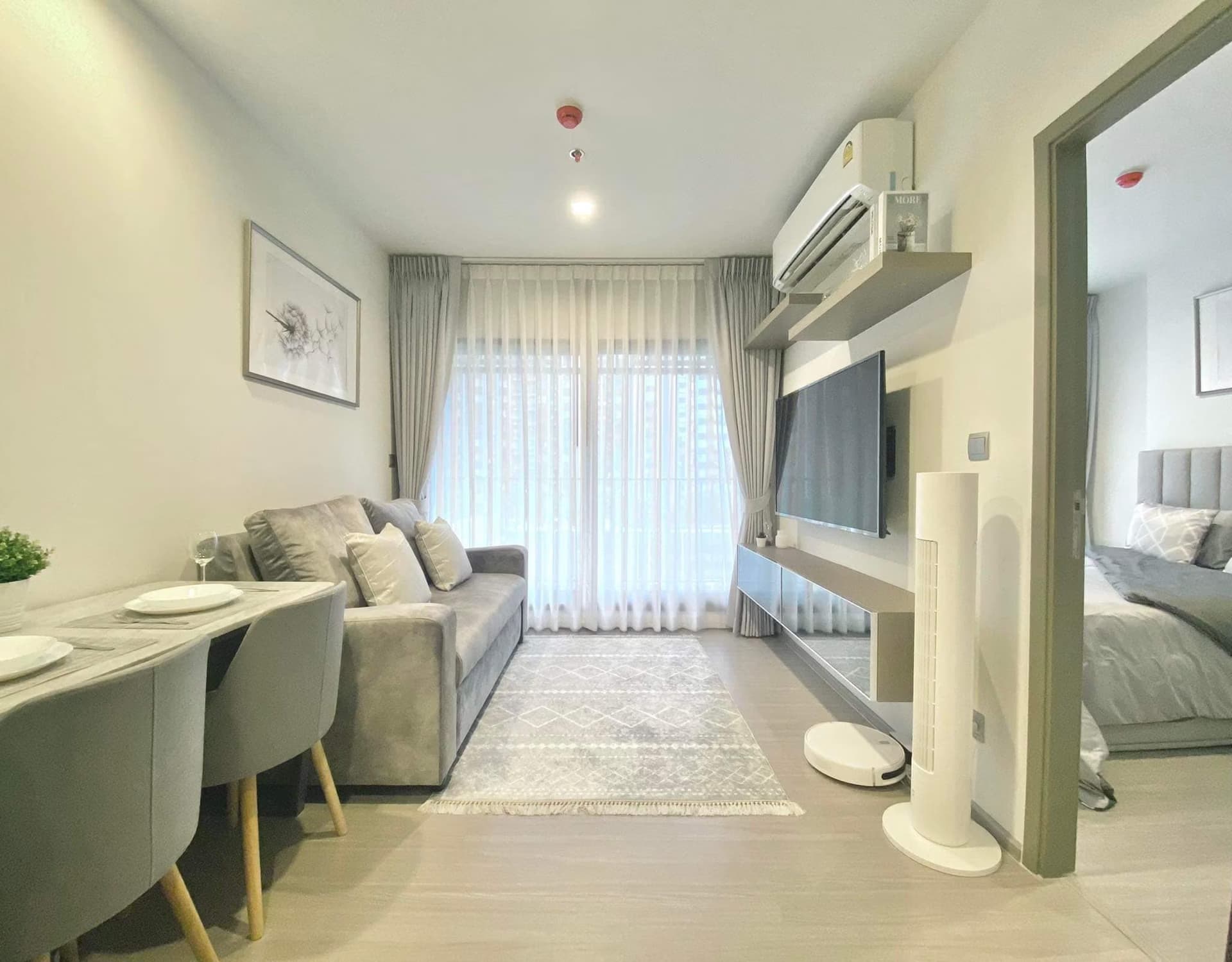 Condo for Rent at Life Asoke Hype - Image 3