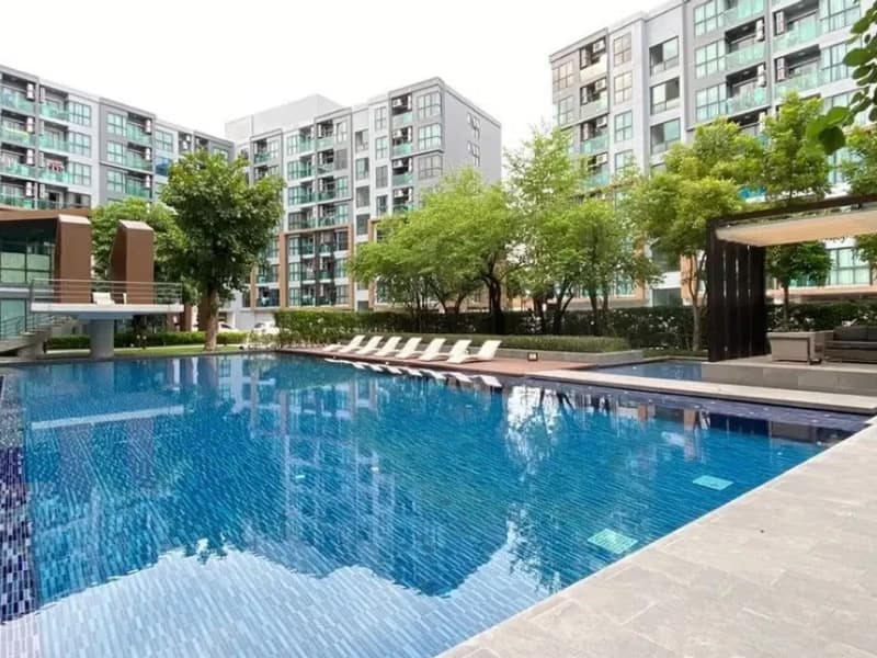 2 Bed Condo for Rent in Khlong Toei