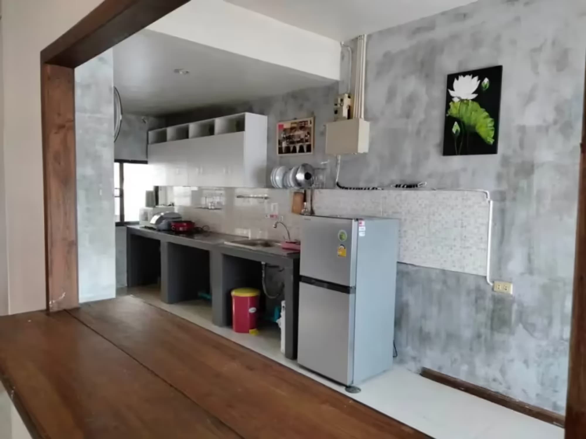  - Image 8