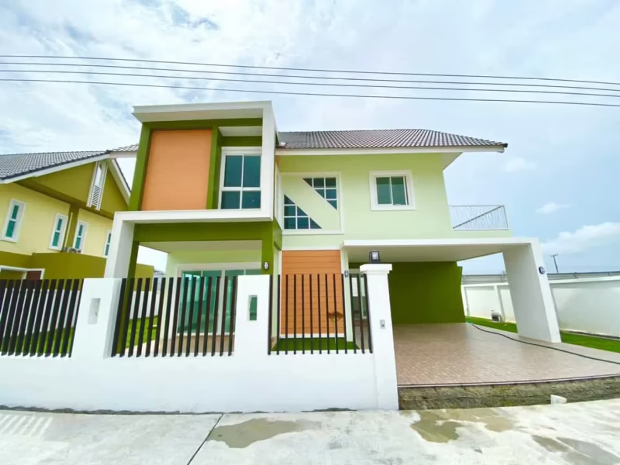 3 Bedroom House - Image 2