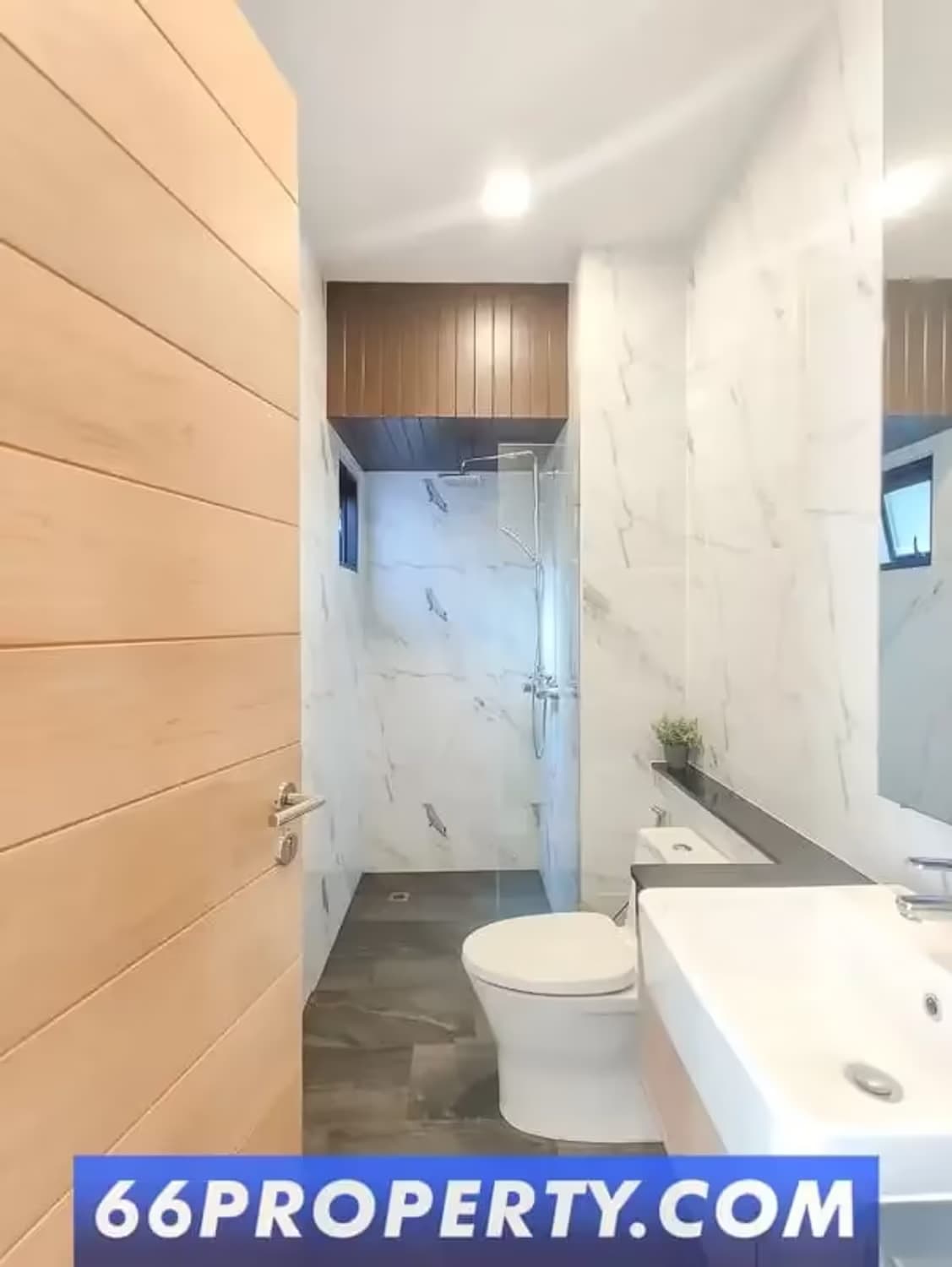 4 Bedroom House - Image 2