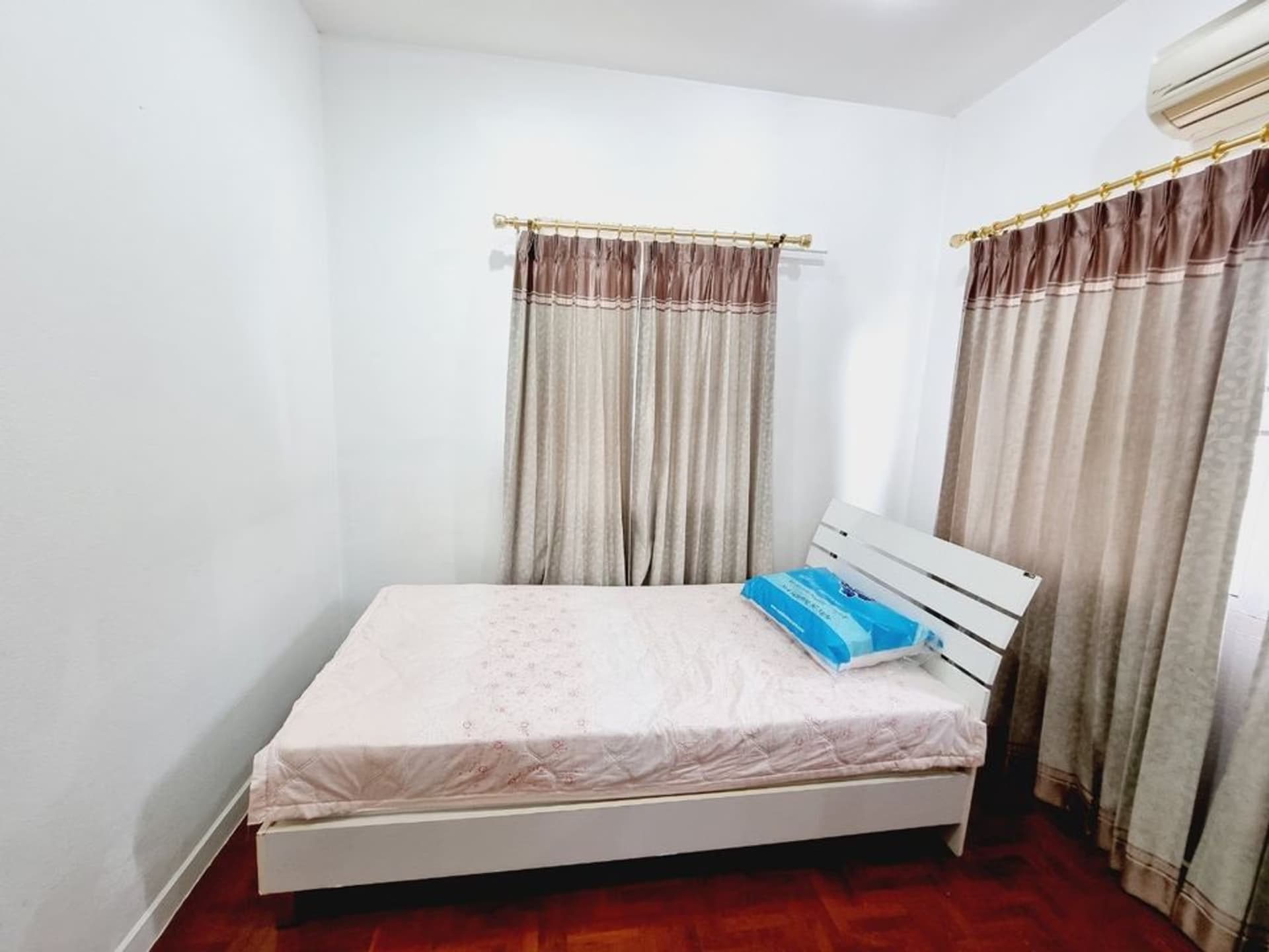 4 Bed House for Rent in Mueang Chiang Mai - Image 6