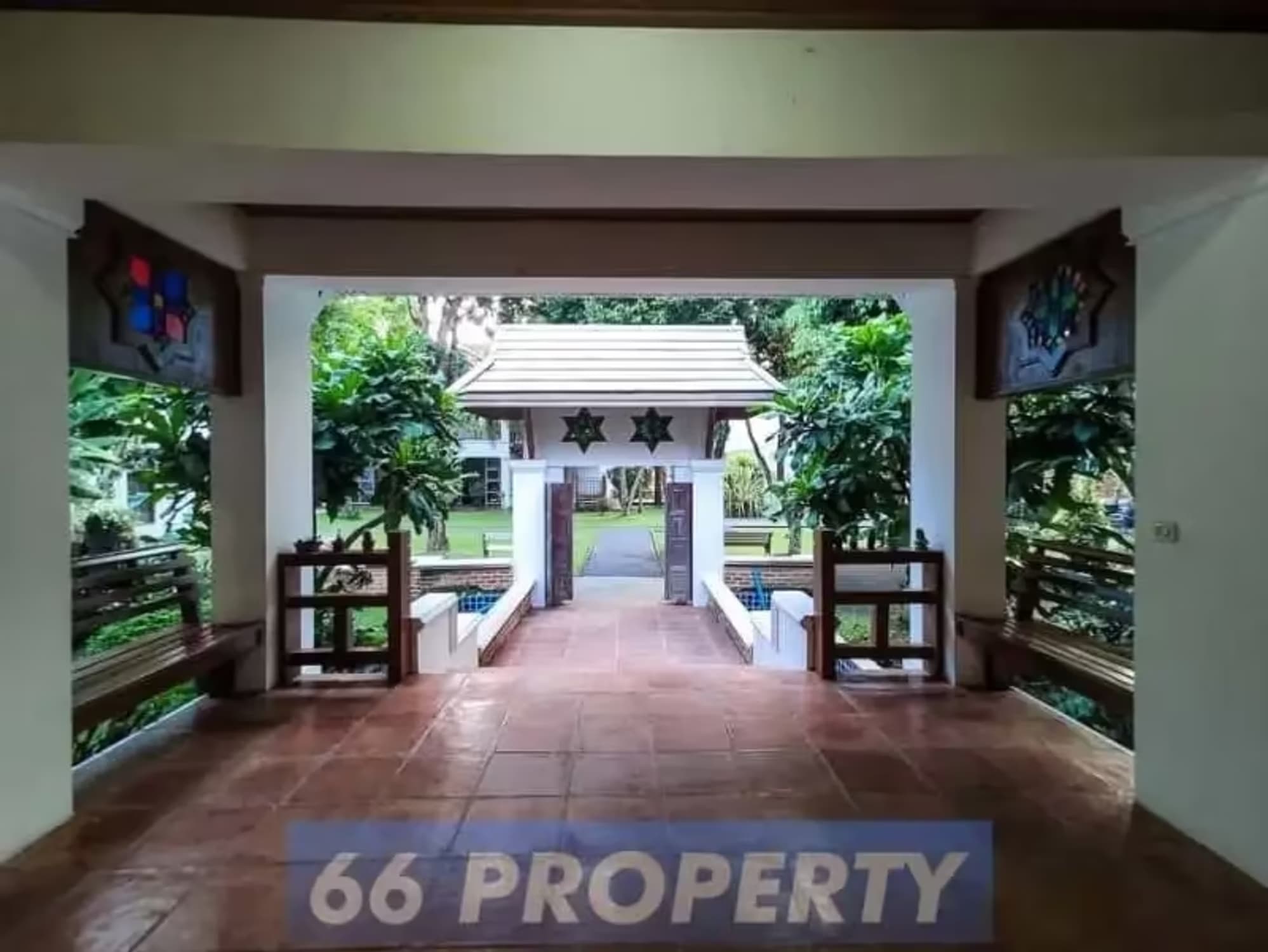 15 Bedroom House - Image 6