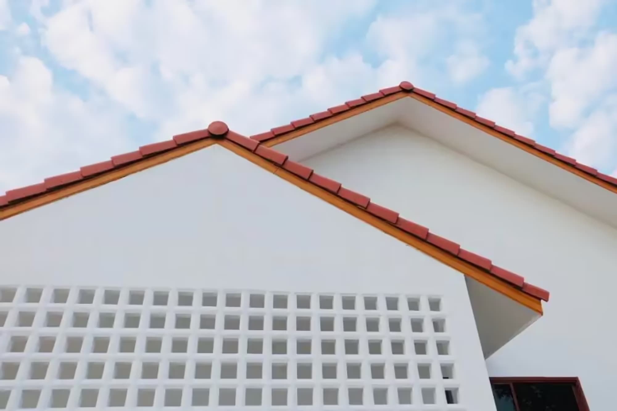 3 Bedroom House - Image 4