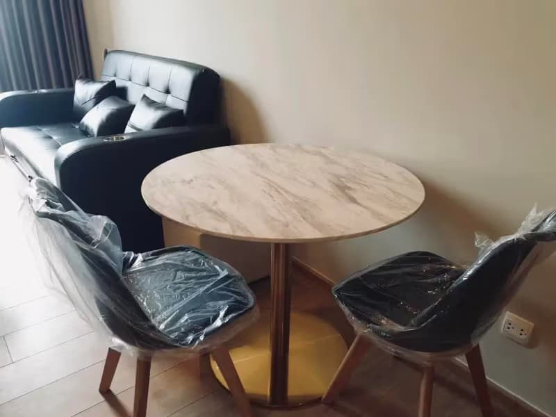 1 Bedroom Condo