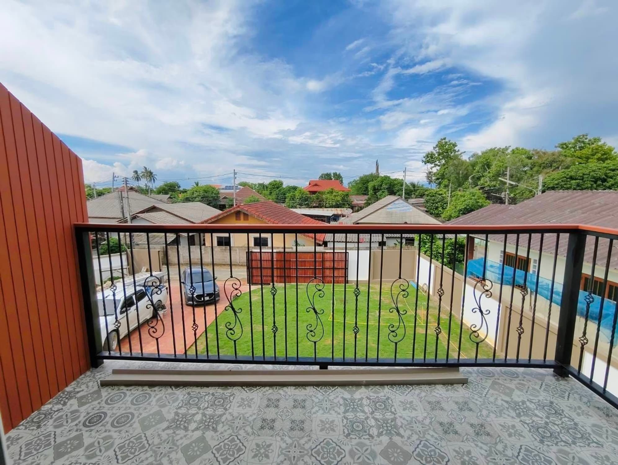 4 Bed House for Sale in Saraphi - Image 12