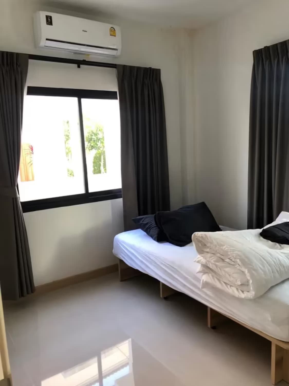 3 Bedroom House - Image 12