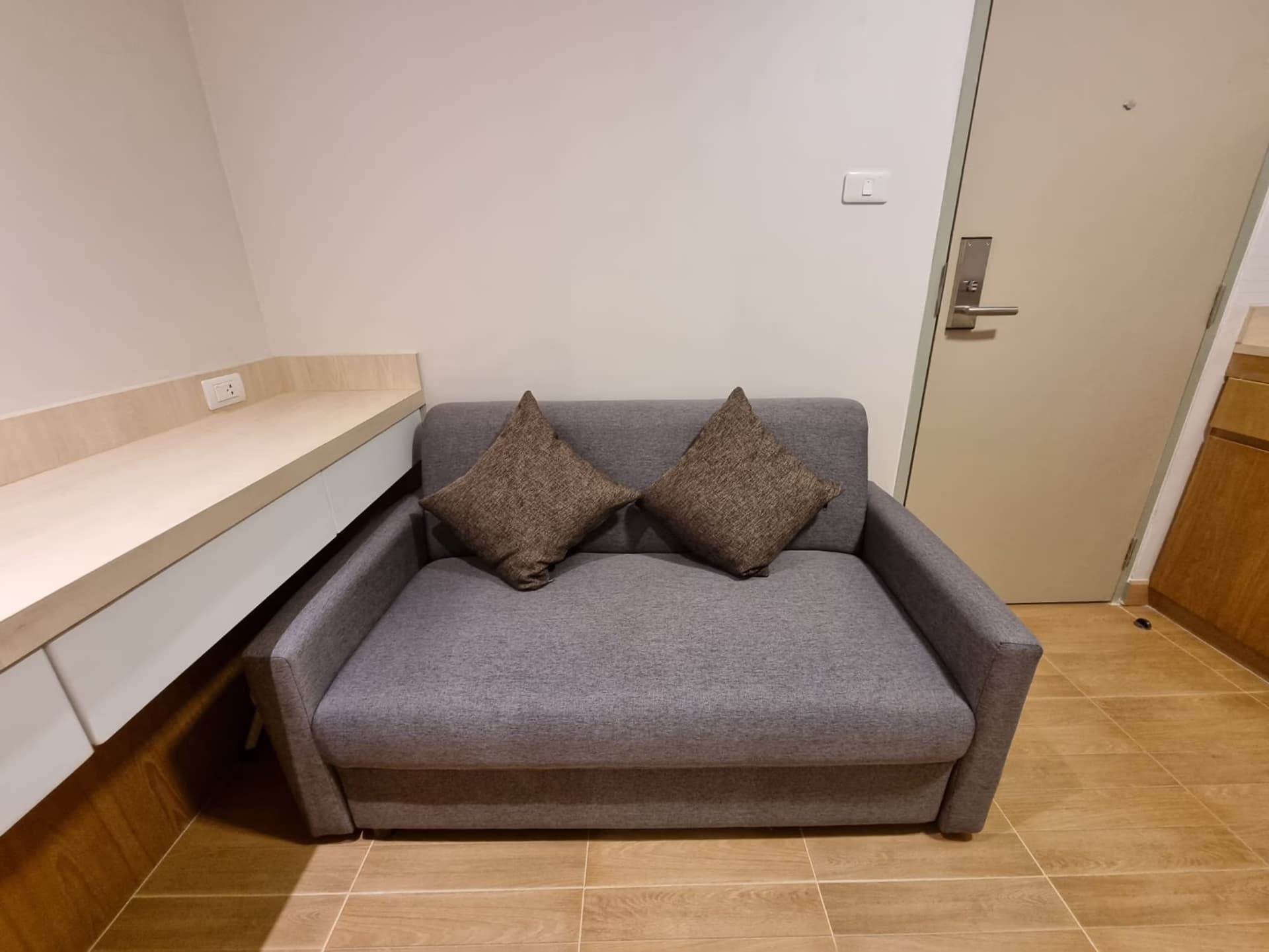  - Image 2