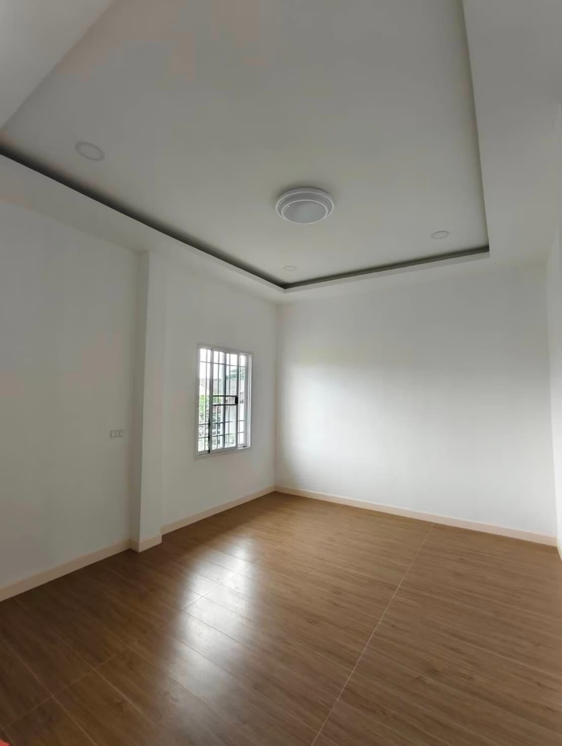 4 Bed House for Sale in Saraphi - Image 7