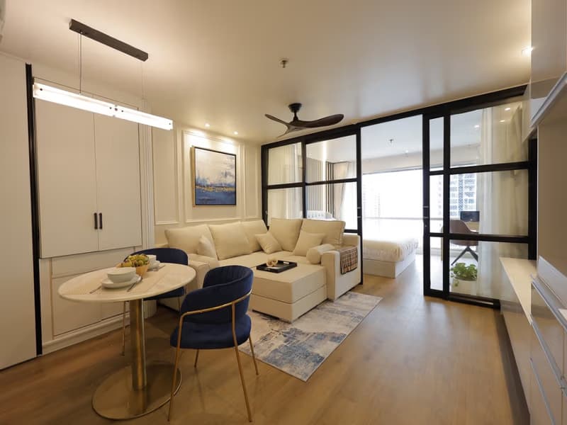 Studio Condo for Rent in Watthana