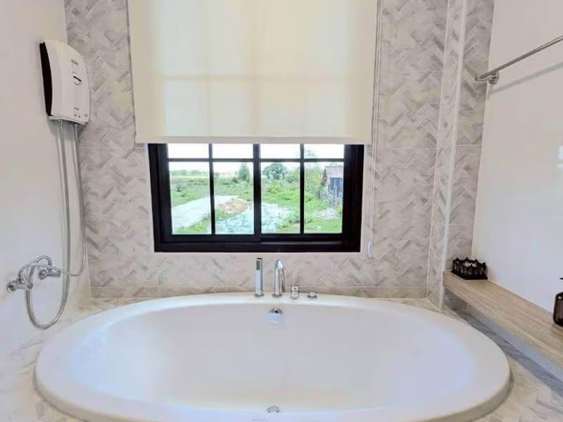 3 Bed House for Rent and Sale in Doi Saket District