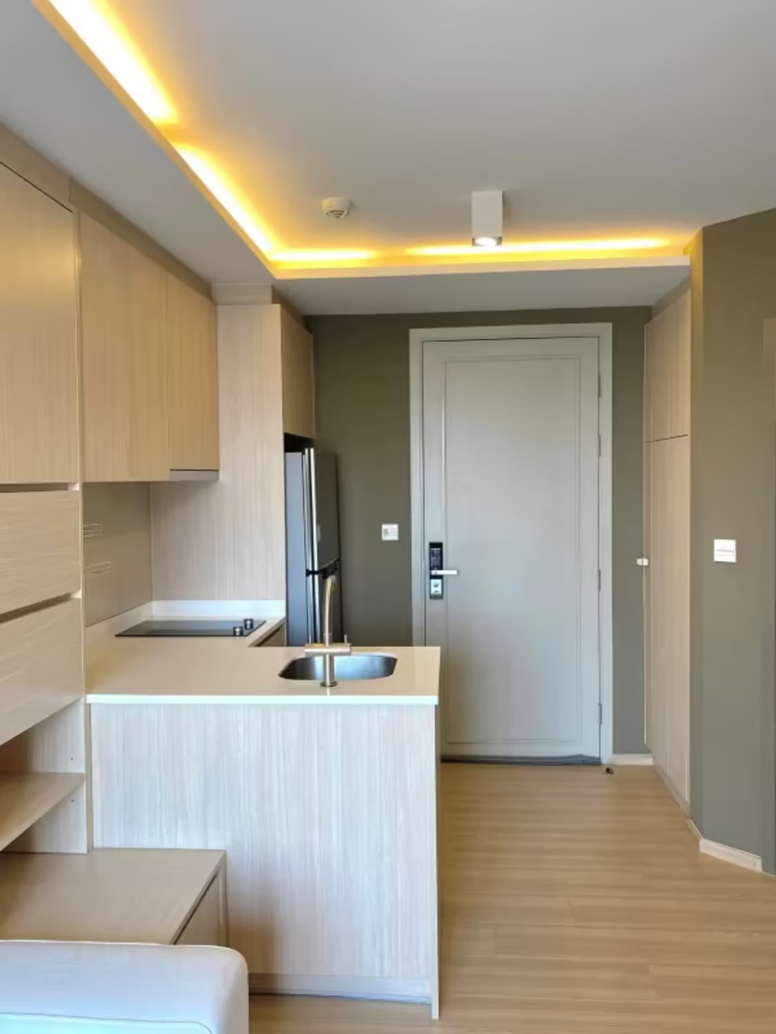 1 Bedroom Condo - Image 4