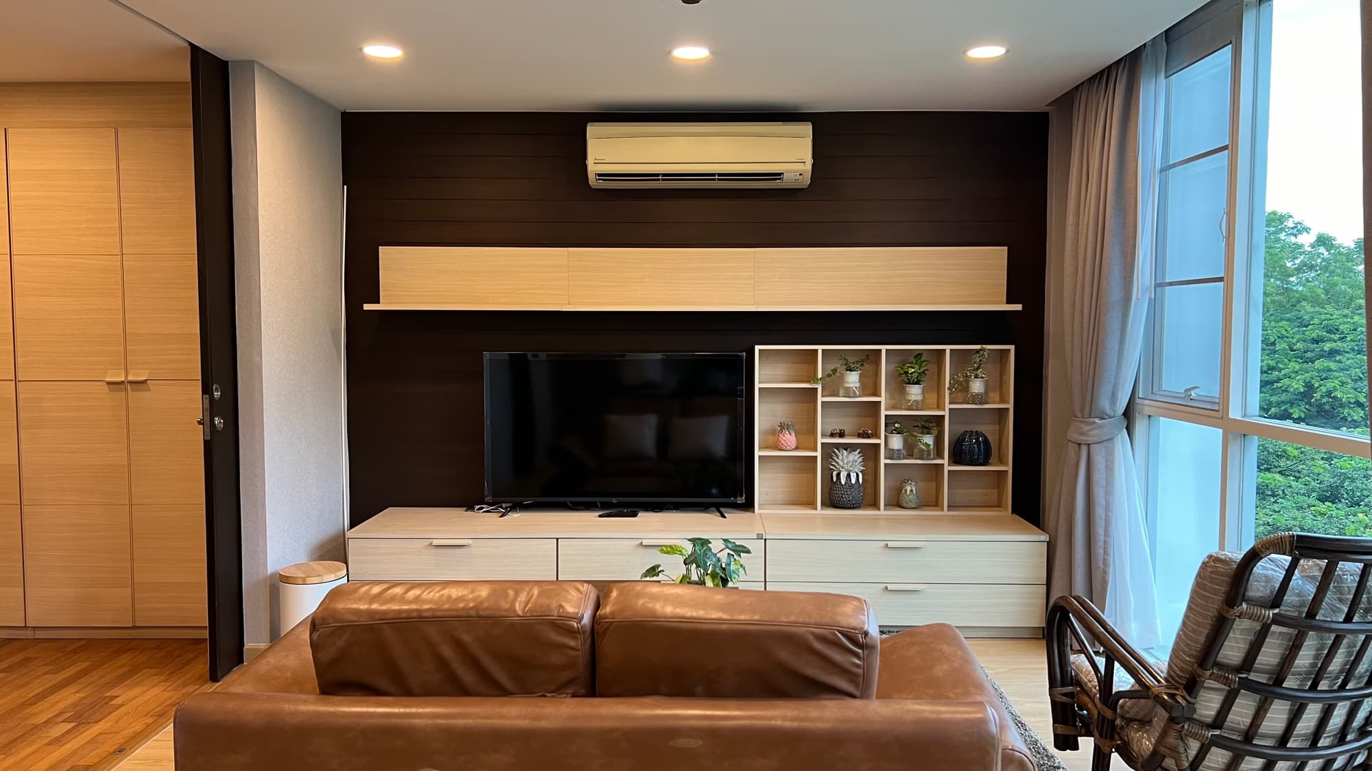 1 Bed Condo for Rent in undefined - Image 3