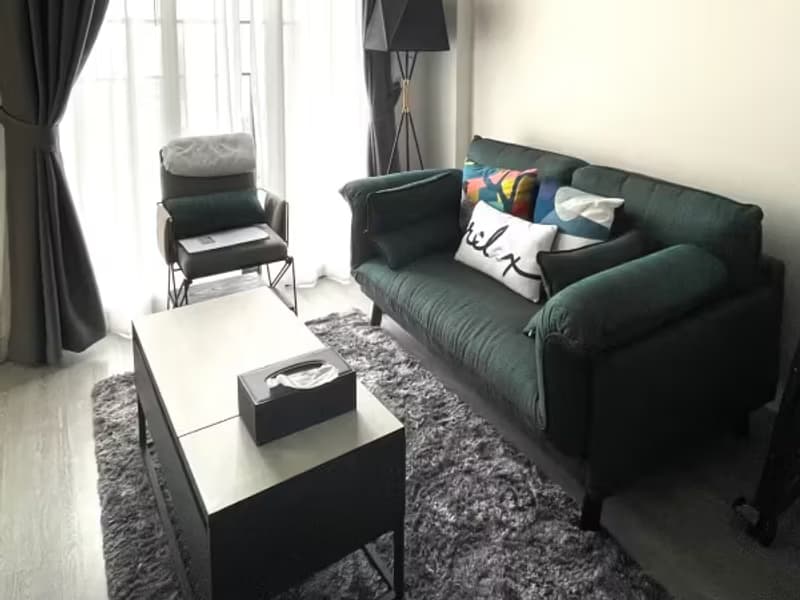 1 Bedroom Condo