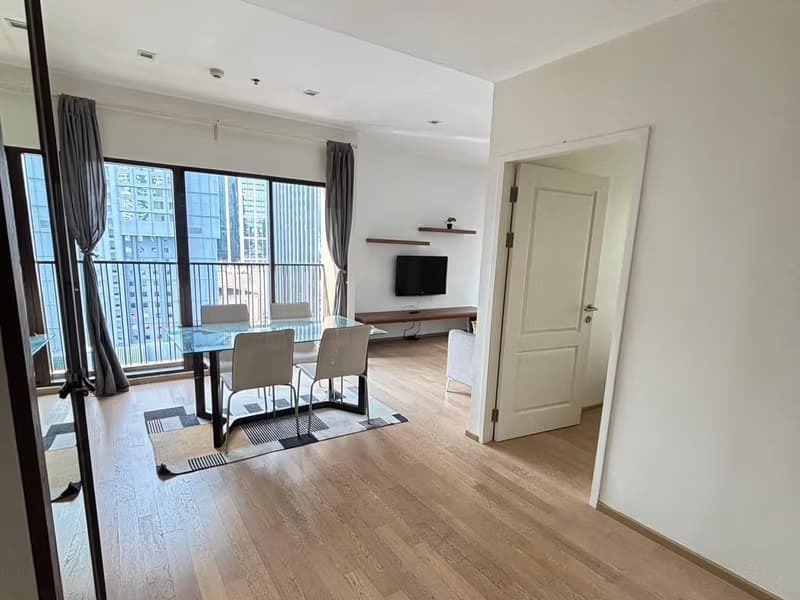 2 Bed Condo for Rent in Khlong Toei