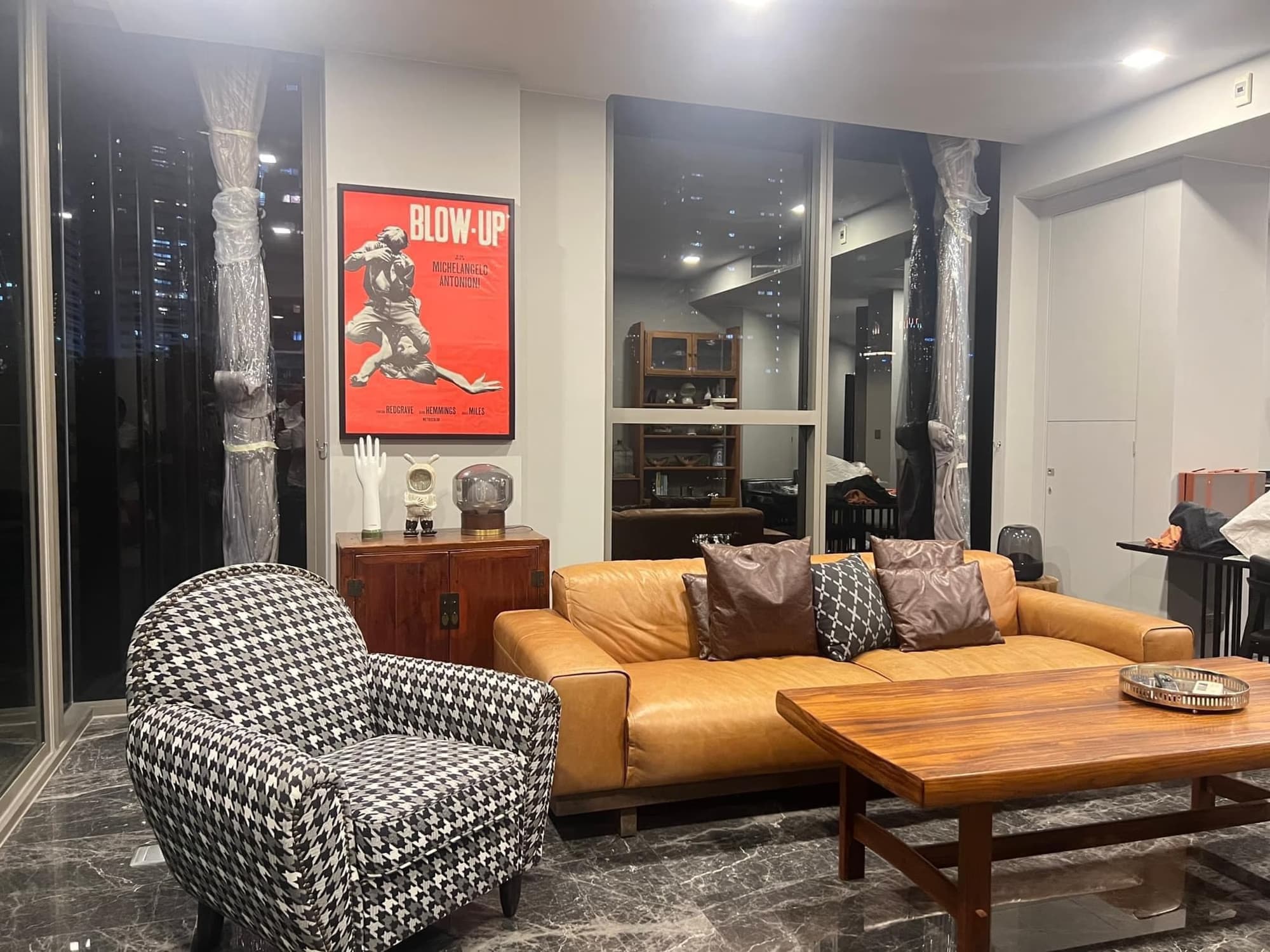 Condo for Rent at Ashton Residence 41 - Image 1