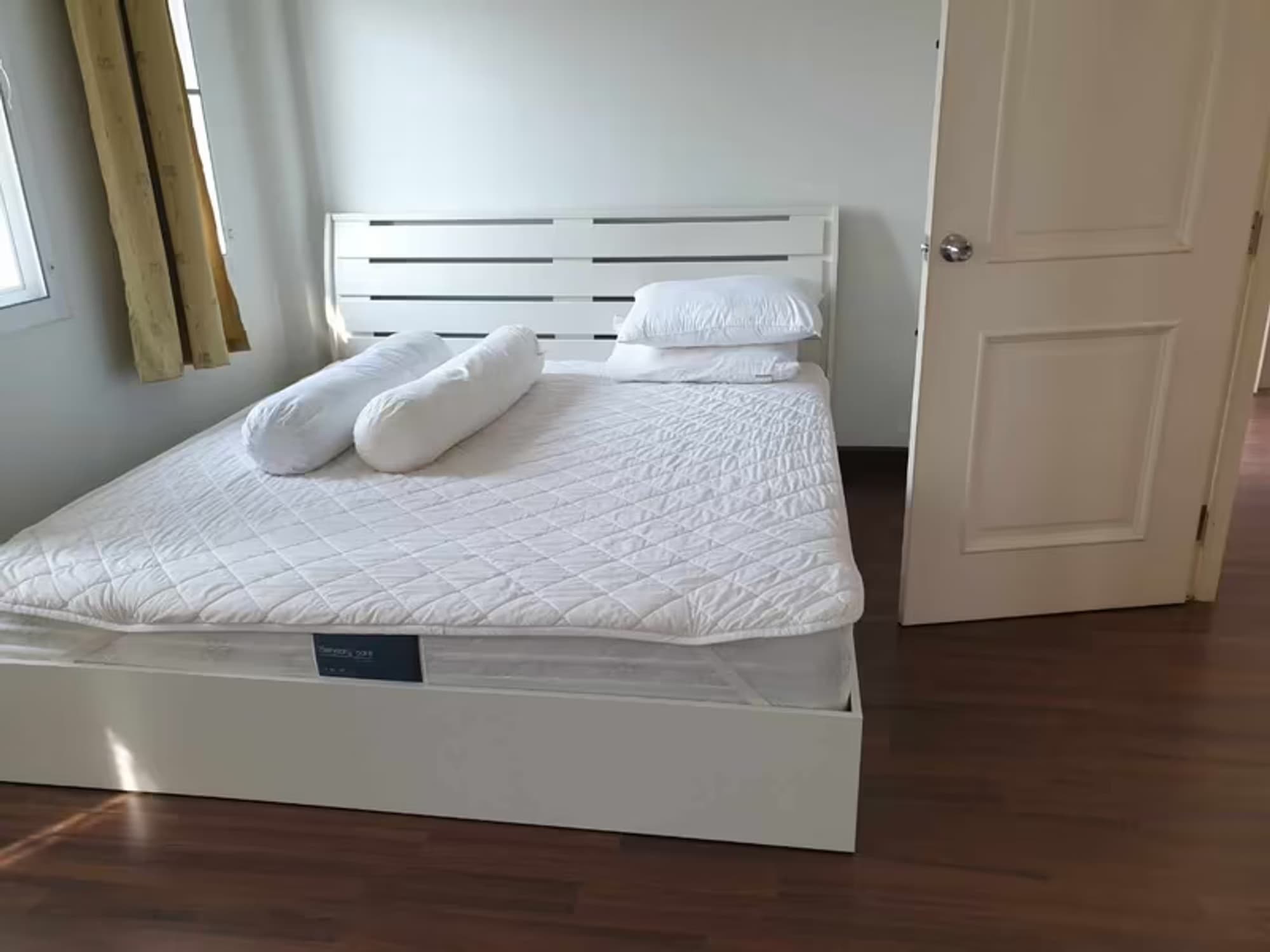 3 Bedroom House - Image 14
