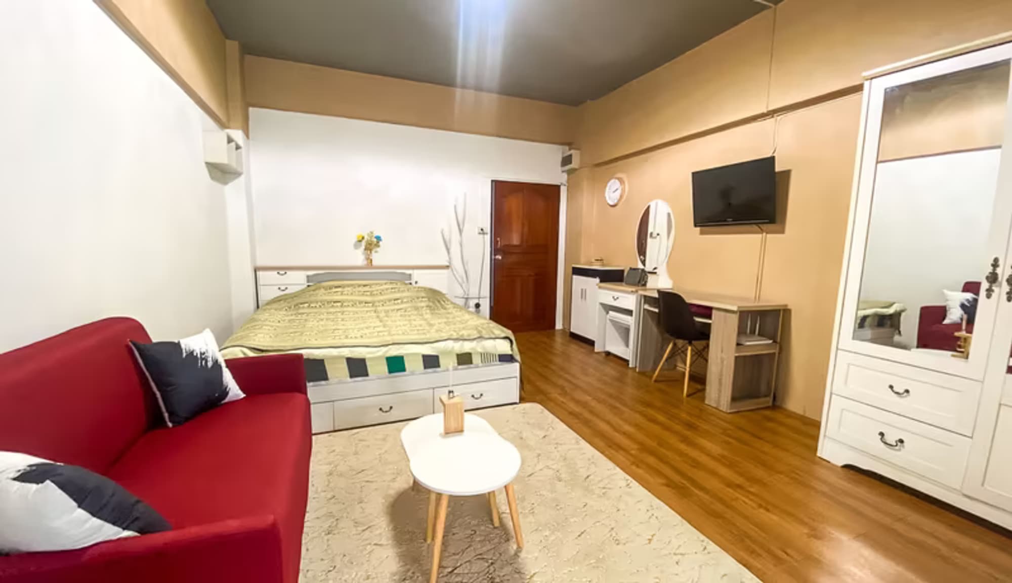 Studio for Rent in Suthep, Mueang Chiang Mai - Image 7
