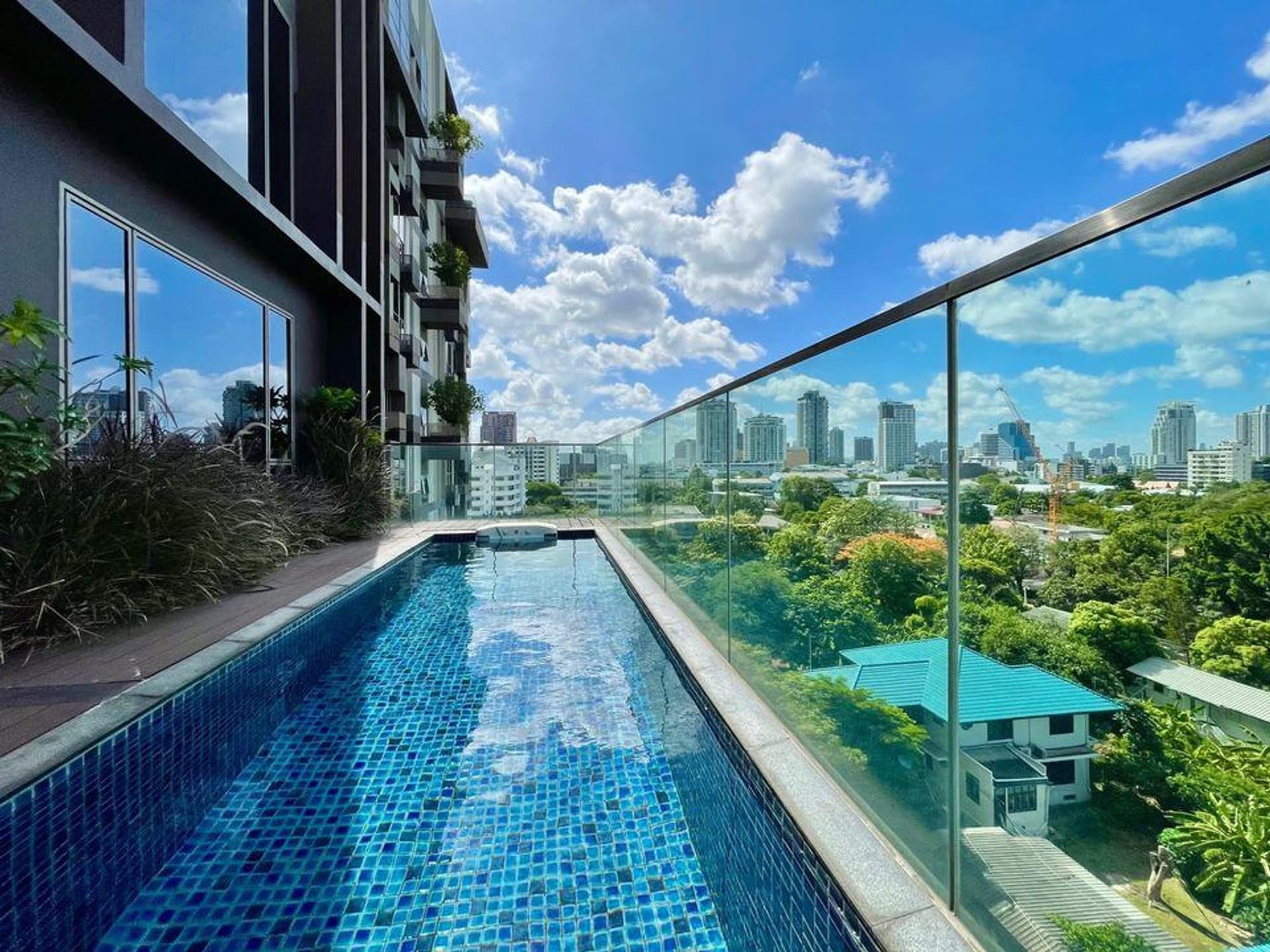 2 ห้องนอน คอนโด สำหรับ ขาย ใน Khlong Toei - Image 12
