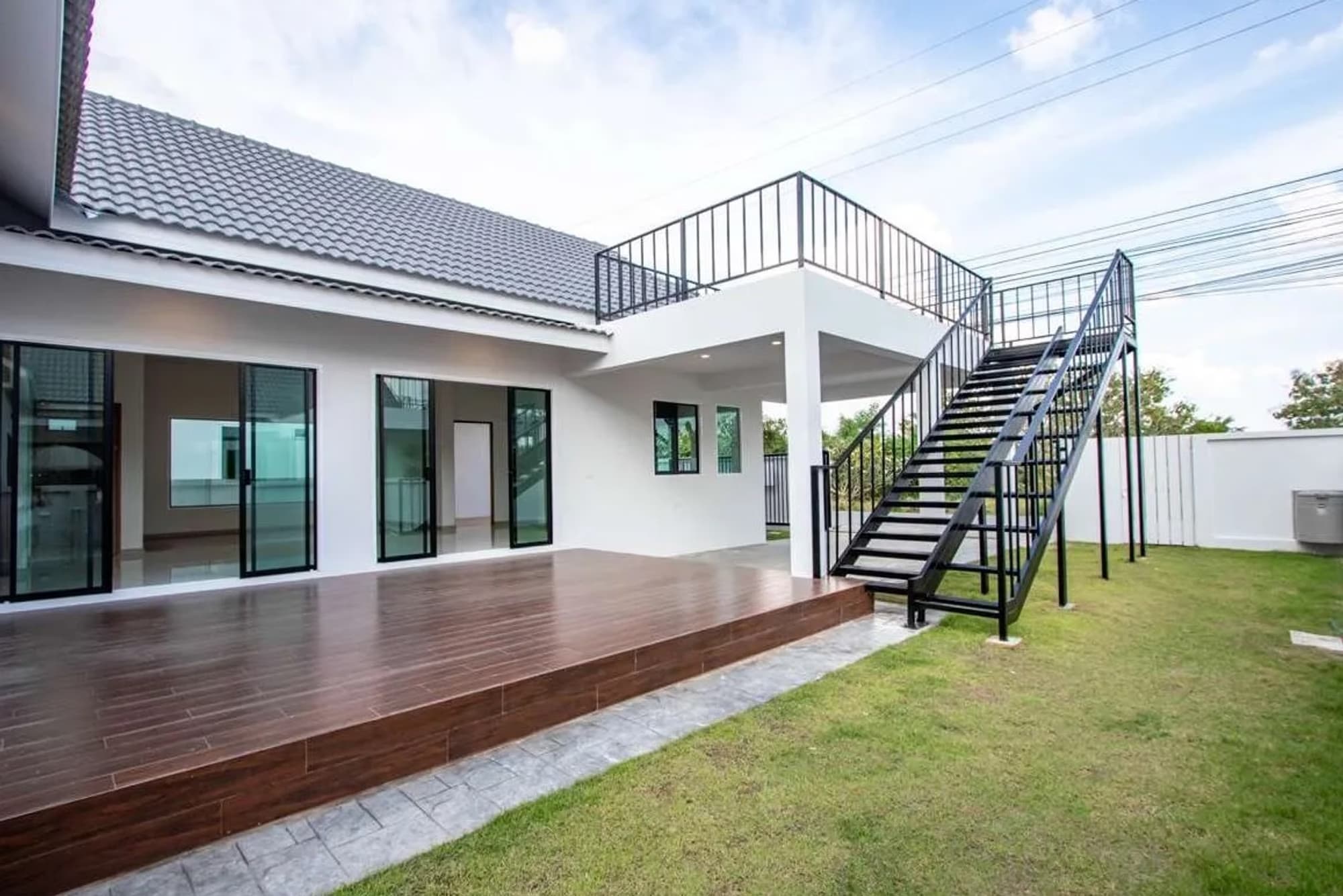 3 Bed House for Sale in Hang Dong District - Image 9